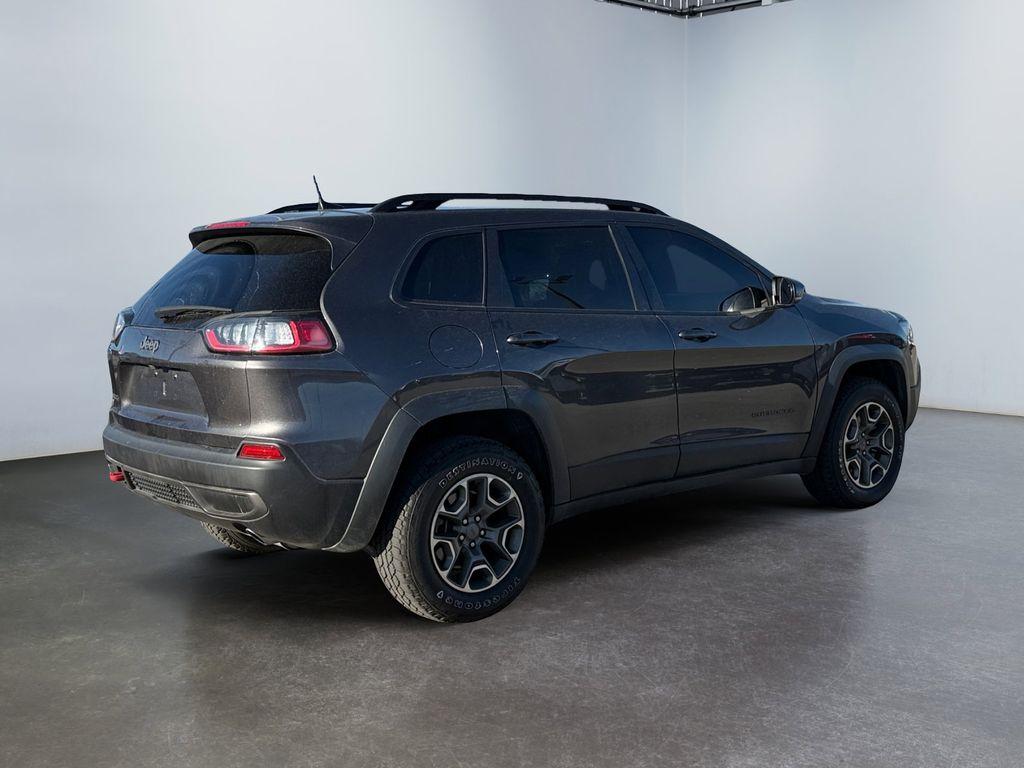 used 2022 Jeep Cherokee car, priced at $21,495