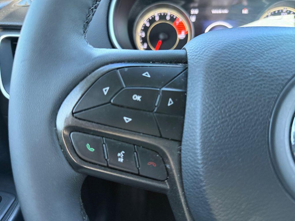 used 2022 Jeep Cherokee car, priced at $21,495