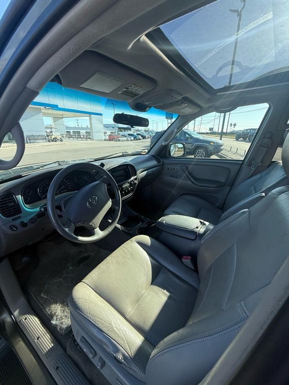 used 2006 Toyota Sequoia car, priced at $12,995