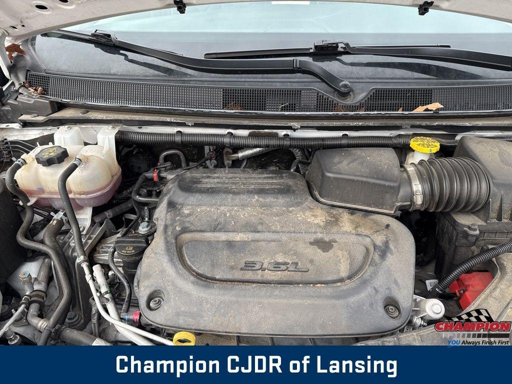 used 2024 Chrysler Pacifica car, priced at $27,981