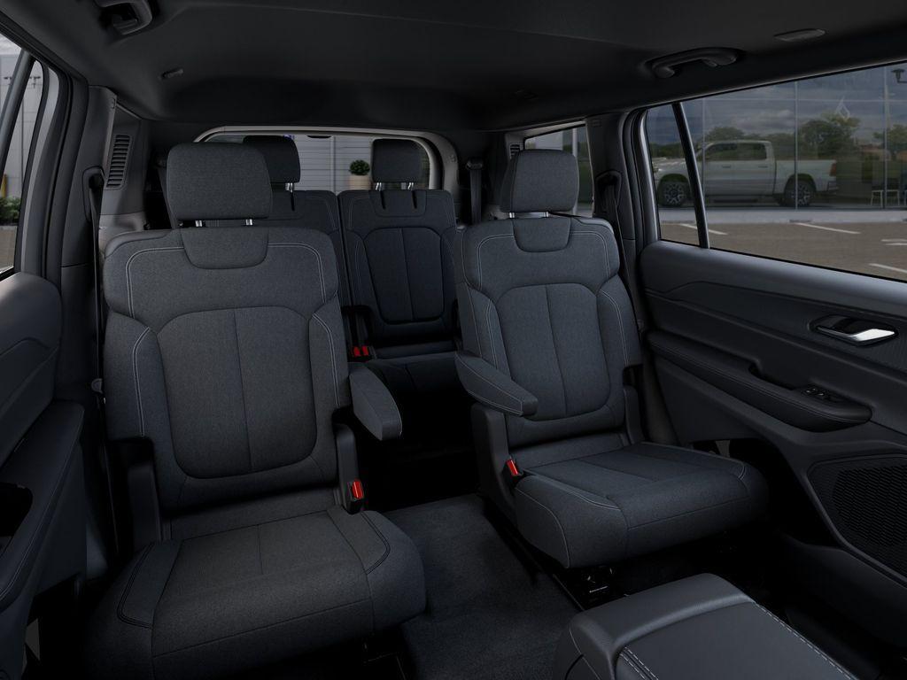 new 2025 Jeep Grand Cherokee L car, priced at $39,780