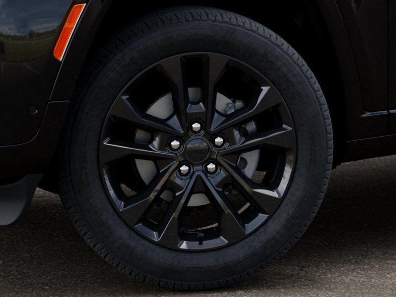 new 2026 Jeep Grand Cherokee car, priced at $48,697