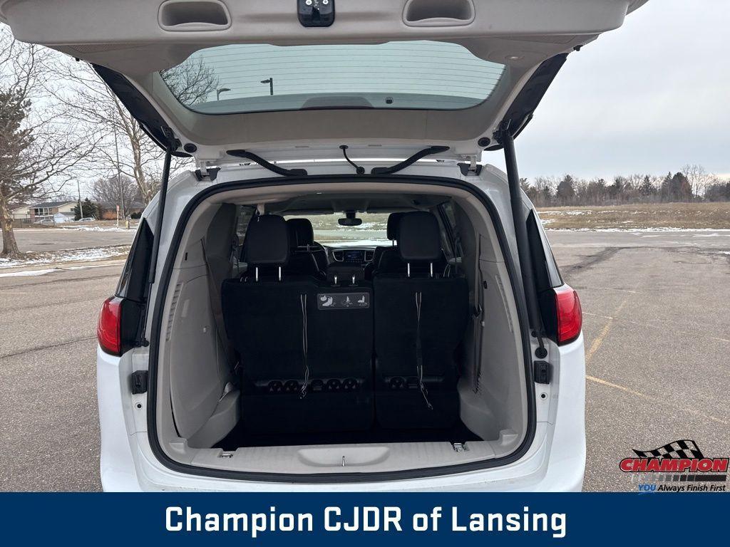 used 2018 Chrysler Pacifica car, priced at $12,954