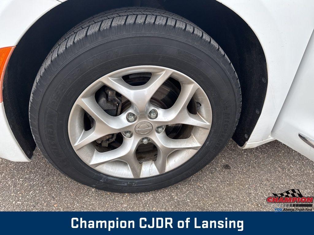 used 2018 Chrysler Pacifica car, priced at $12,954