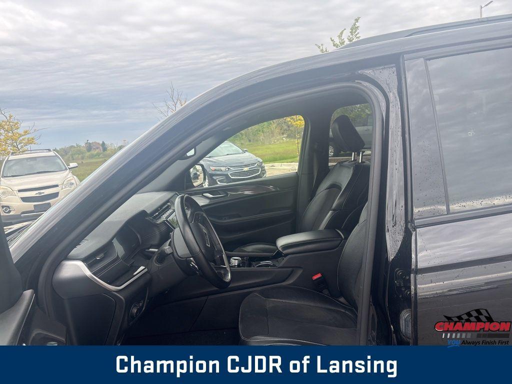 used 2022 Jeep Grand Cherokee car, priced at $25,487