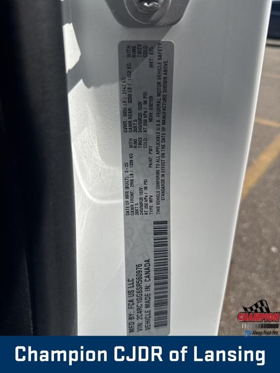 used 2025 Chrysler Pacifica car, priced at $36,954