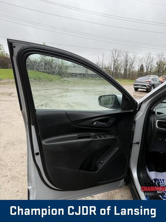 used 2022 Chevrolet Equinox car, priced at $14,954