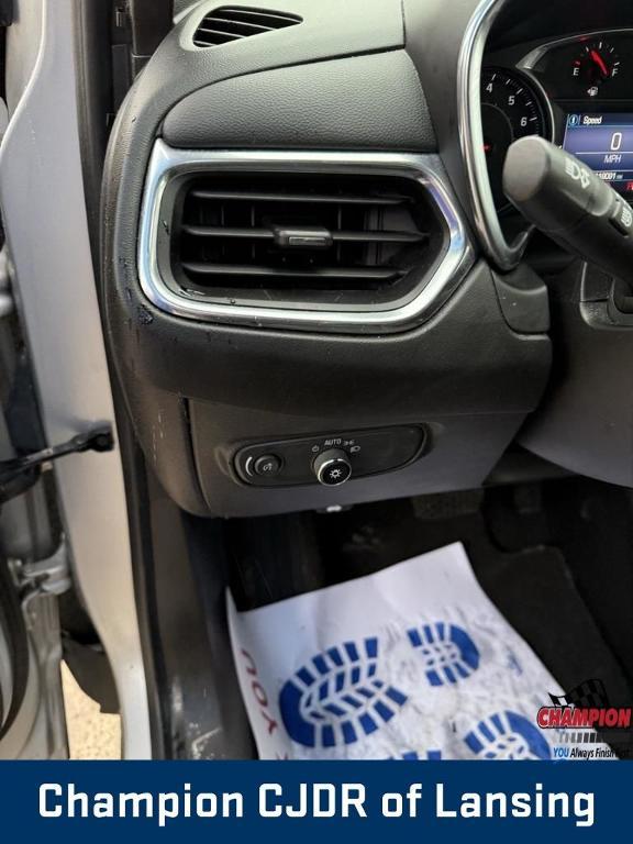 used 2022 Chevrolet Equinox car, priced at $14,954