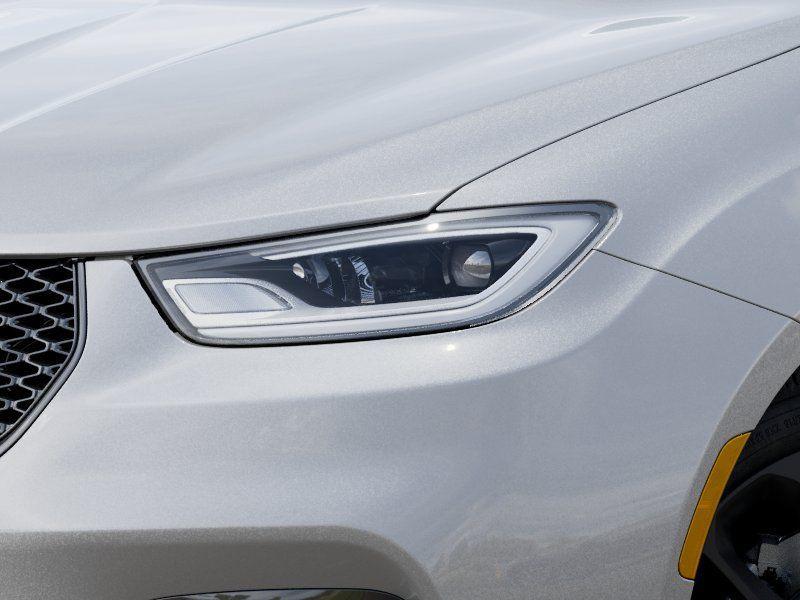 new 2026 Chrysler Pacifica car, priced at $41,822