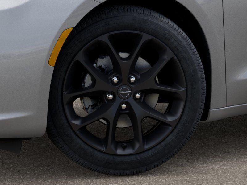 new 2026 Chrysler Pacifica car, priced at $41,822