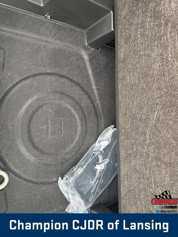 used 2025 Chevrolet Equinox car, priced at $24,324