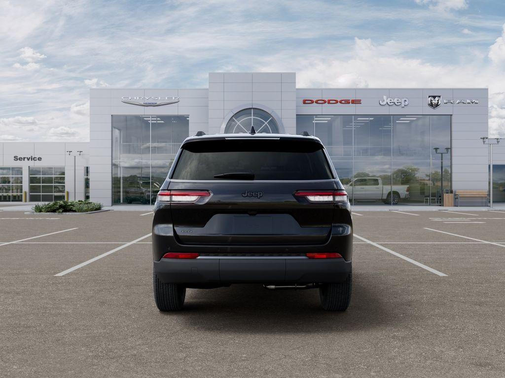 new 2026 Jeep Grand Cherokee L car, priced at $43,233