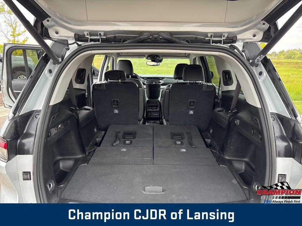 used 2023 Jeep Grand Cherokee L car, priced at $35,399