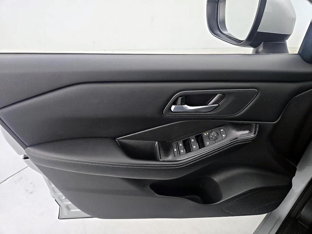 used 2025 Nissan Rogue car, priced at $22,998