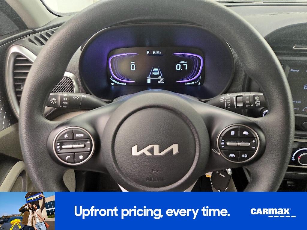 used 2025 Kia Soul car, priced at $21,998