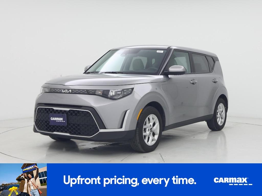 used 2025 Kia Soul car, priced at $21,998