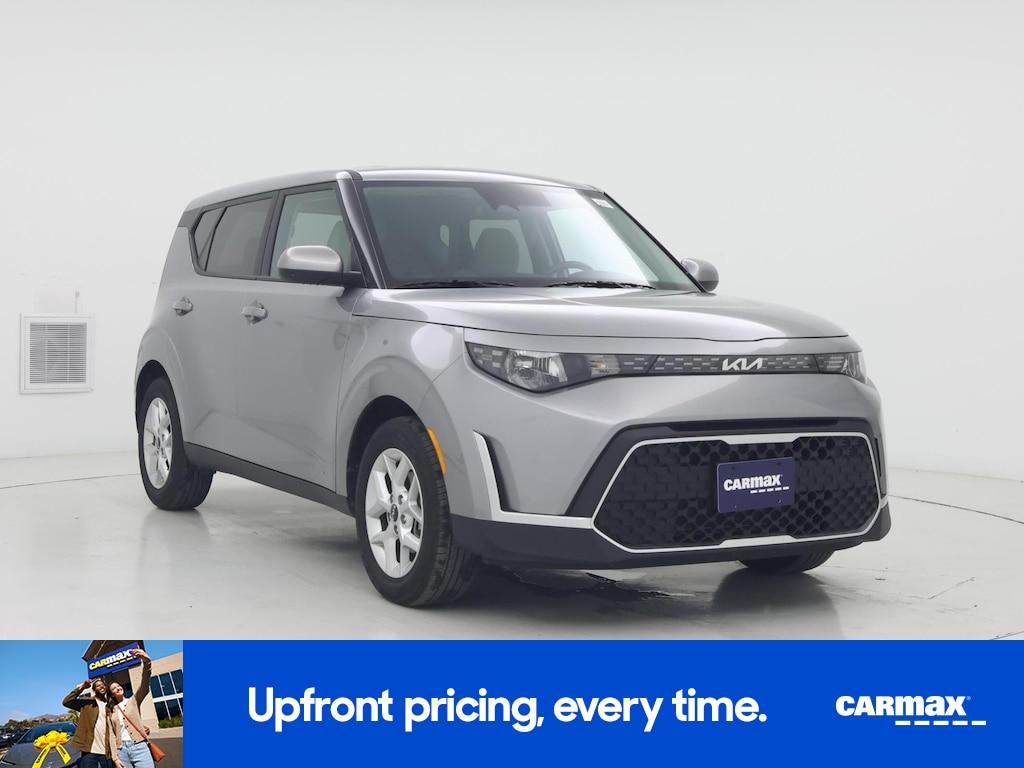 used 2025 Kia Soul car, priced at $21,998