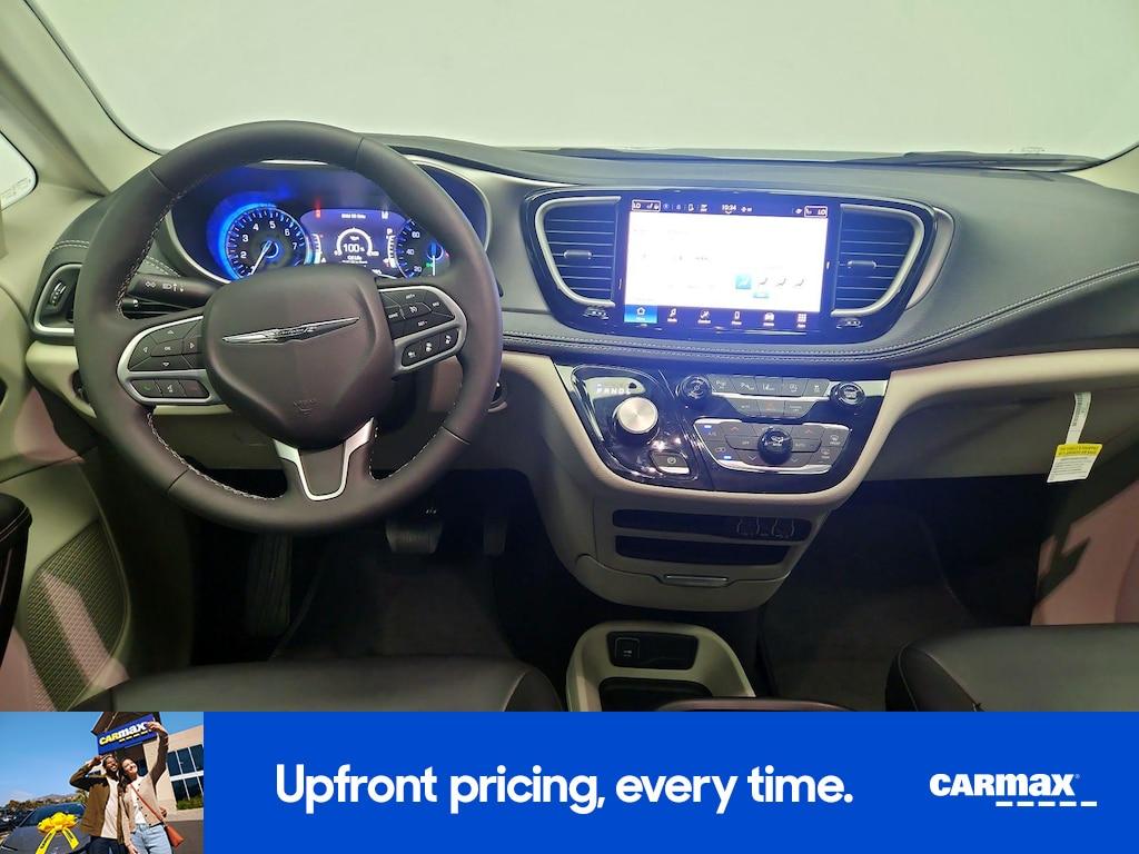 used 2023 Chrysler Pacifica car, priced at $36,998