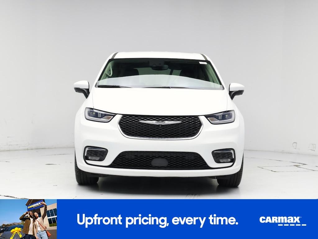 used 2023 Chrysler Pacifica car, priced at $36,998
