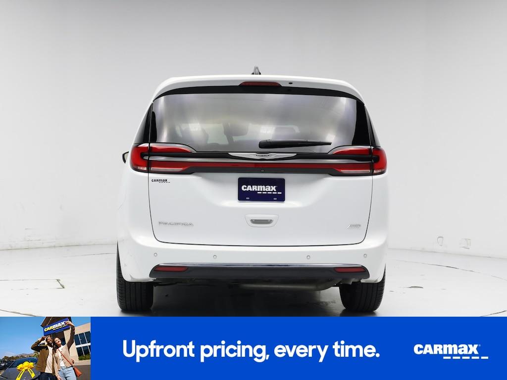 used 2023 Chrysler Pacifica car, priced at $36,998