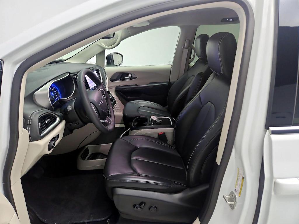 used 2023 Chrysler Pacifica car, priced at $36,998