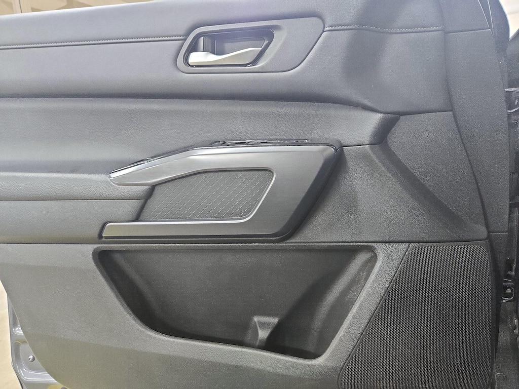 used 2023 Nissan Pathfinder car, priced at $30,998