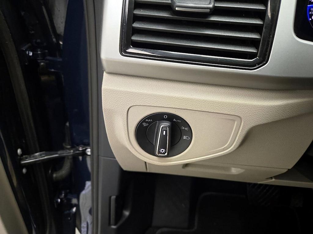 used 2022 Volkswagen Atlas car, priced at $26,998