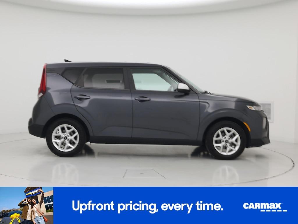 used 2022 Kia Soul car, priced at $18,998