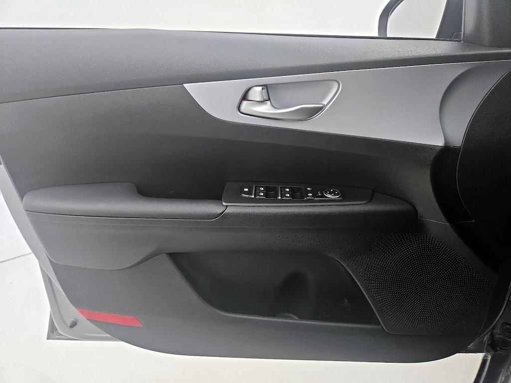 used 2024 Kia Forte car, priced at $18,998