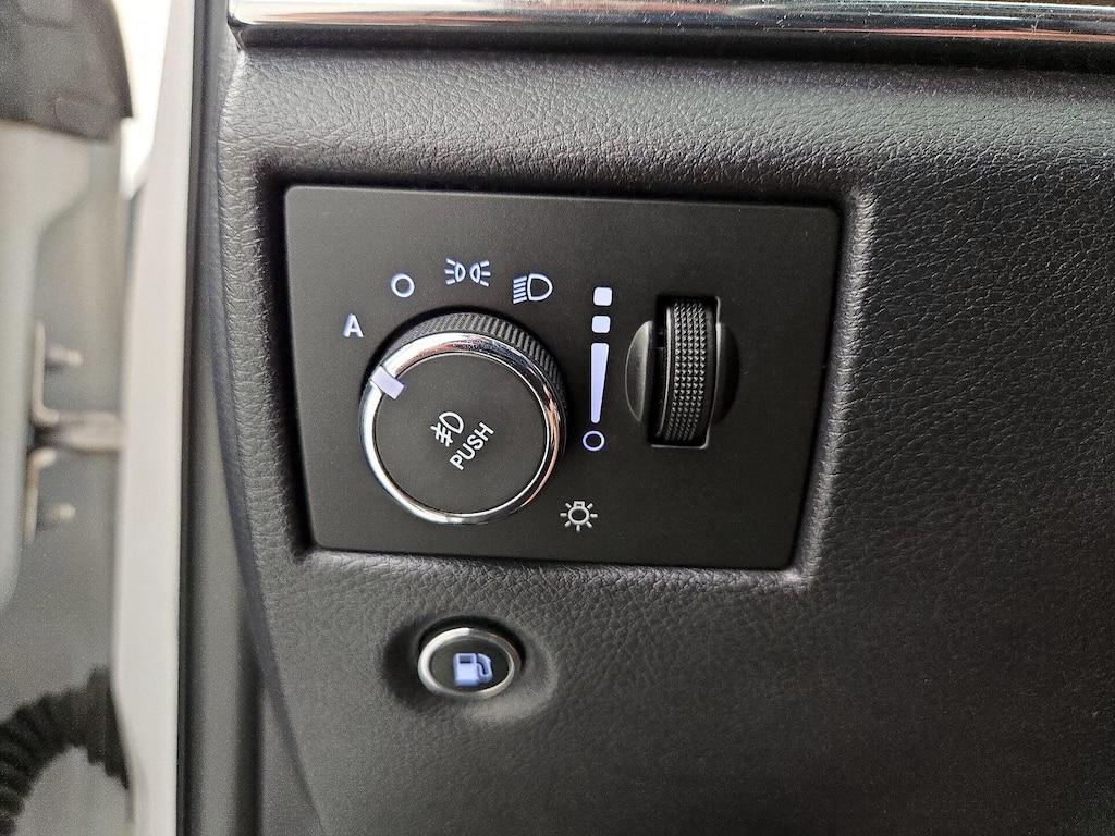 used 2016 Jeep Grand Cherokee car, priced at $17,998