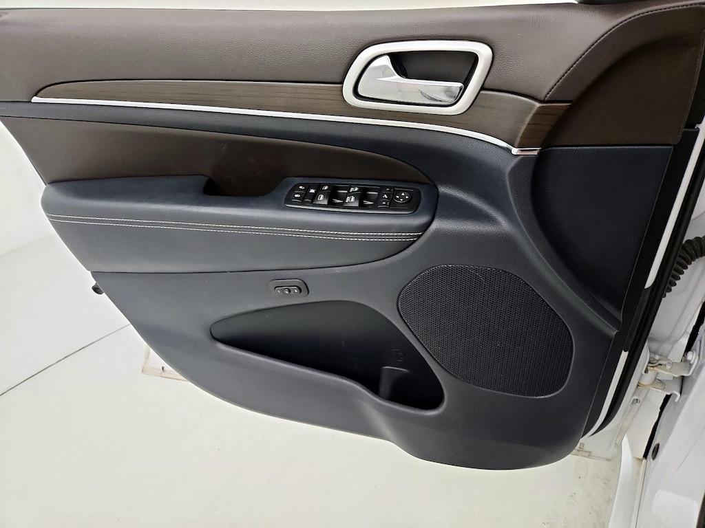 used 2016 Jeep Grand Cherokee car, priced at $17,998