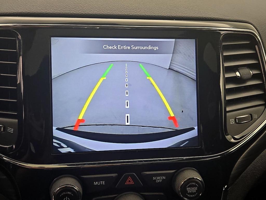 used 2021 Jeep Grand Cherokee car, priced at $26,998