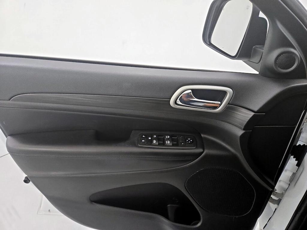 used 2021 Jeep Grand Cherokee car, priced at $26,998