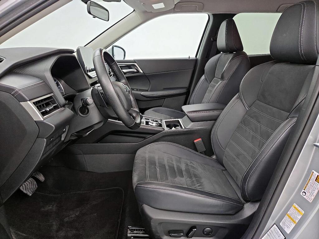 used 2024 Mitsubishi Outlander car, priced at $25,998