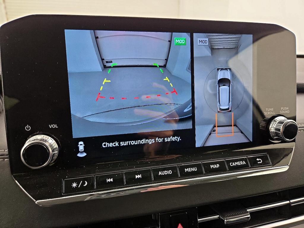 used 2024 Mitsubishi Outlander car, priced at $25,998