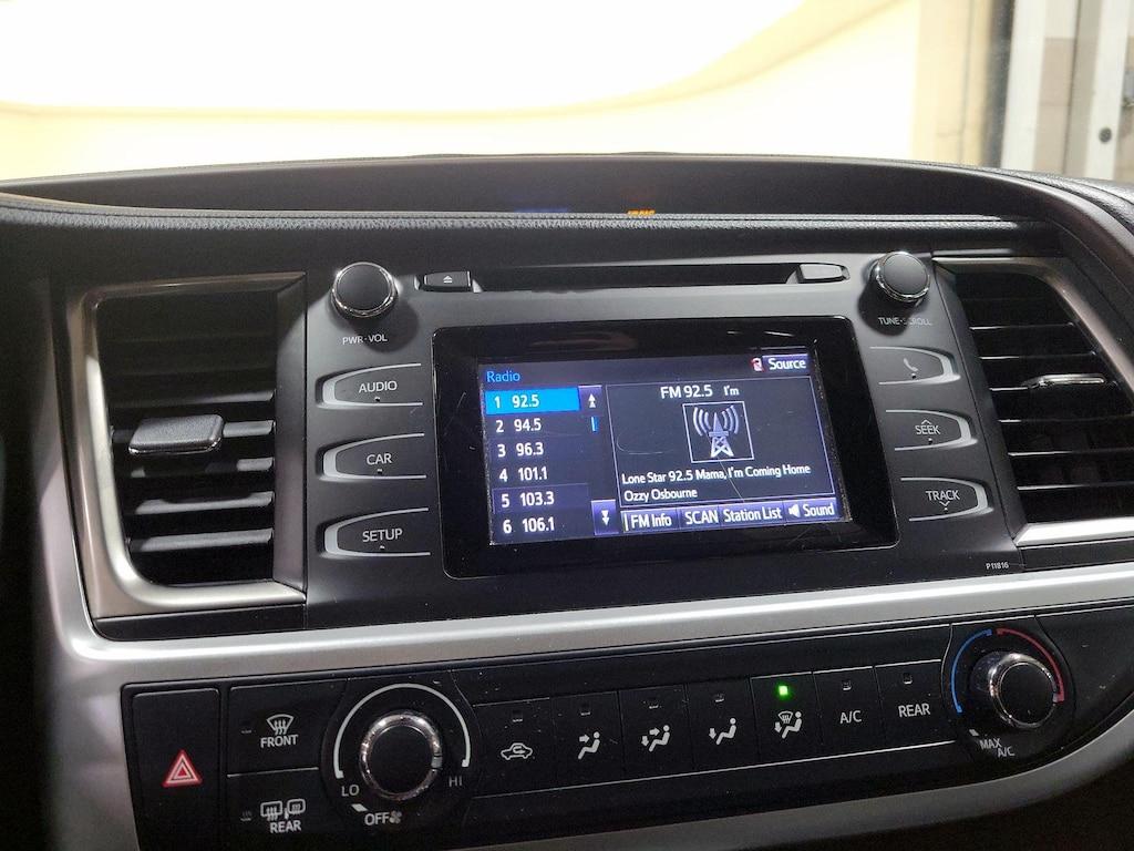 used 2019 Toyota Highlander car, priced at $17,998