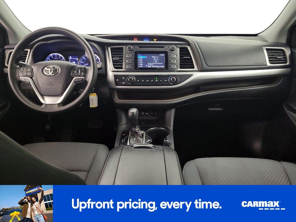 used 2019 Toyota Highlander car, priced at $17,998