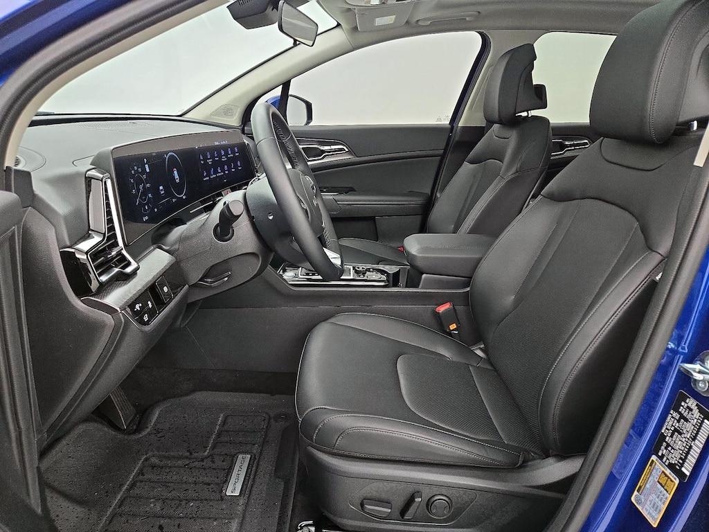 used 2025 Kia Sportage car, priced at $31,998