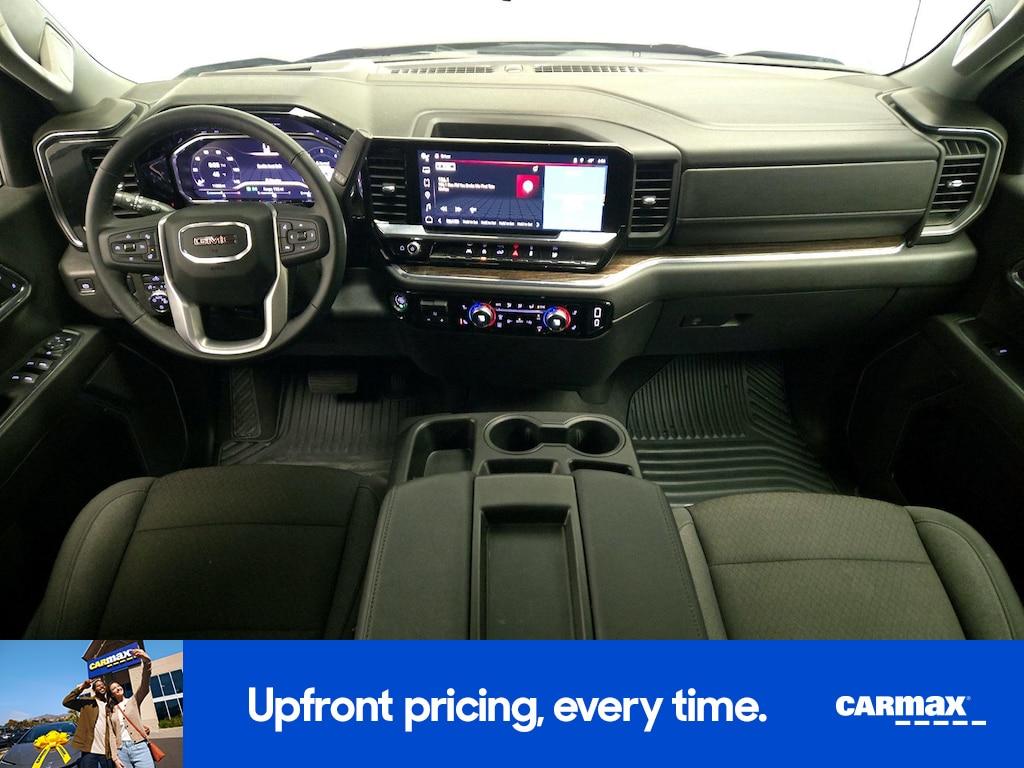 used 2024 GMC Sierra 1500 car, priced at $42,998