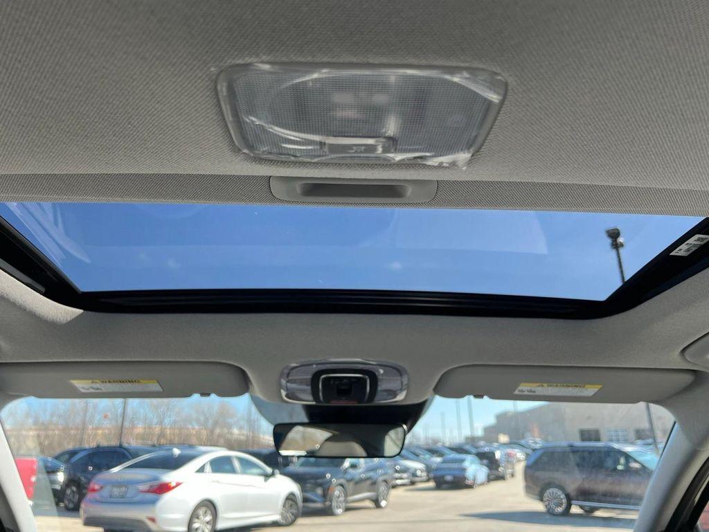 new 2026 Hyundai ELANTRA HEV car, priced at $30,394