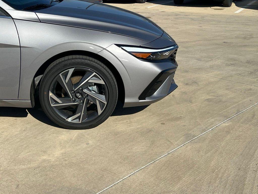 new 2026 Hyundai ELANTRA HEV car, priced at $29,194