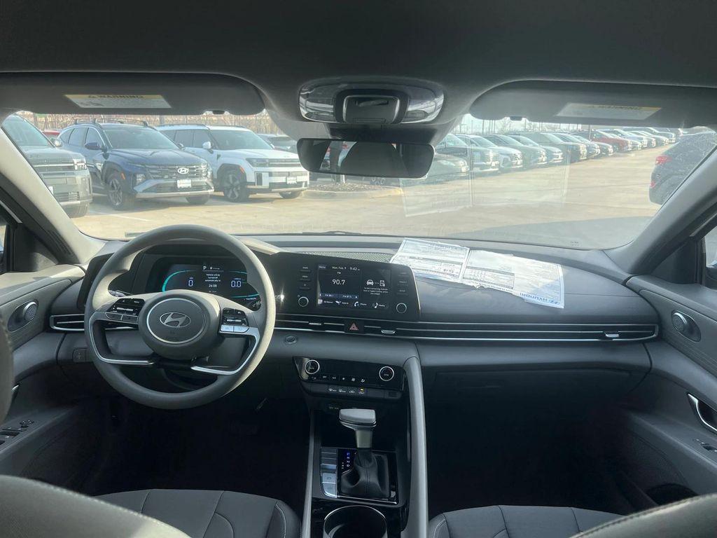new 2026 Hyundai ELANTRA HEV car, priced at $26,668