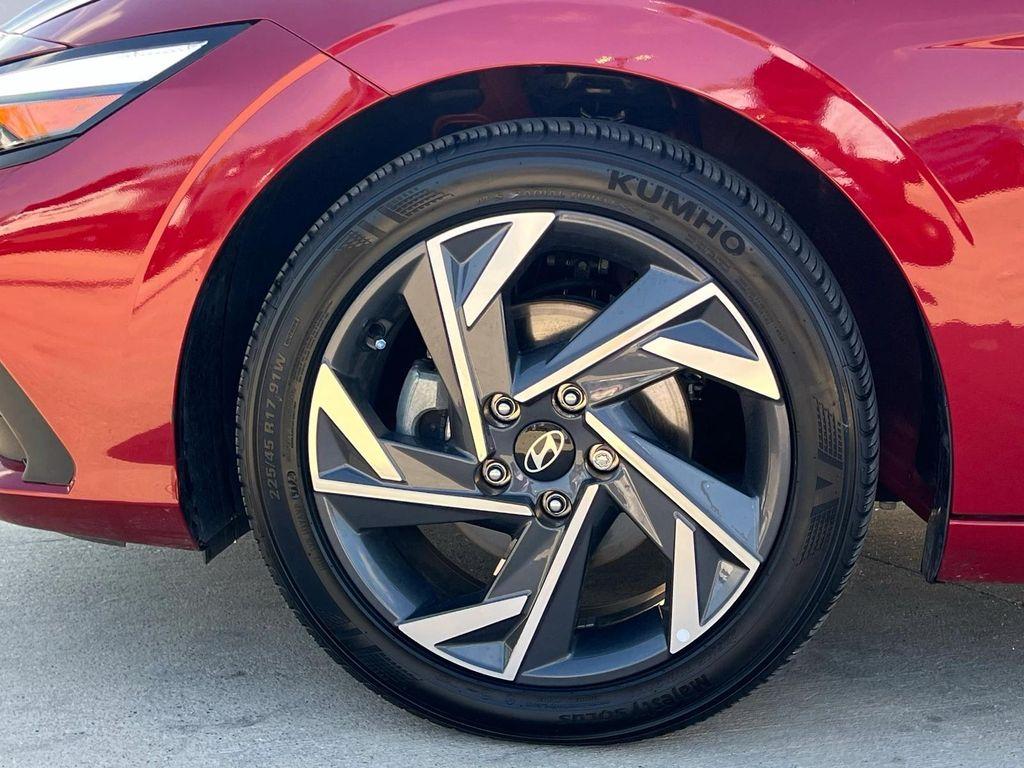 new 2025 Hyundai Elantra car, priced at $21,664