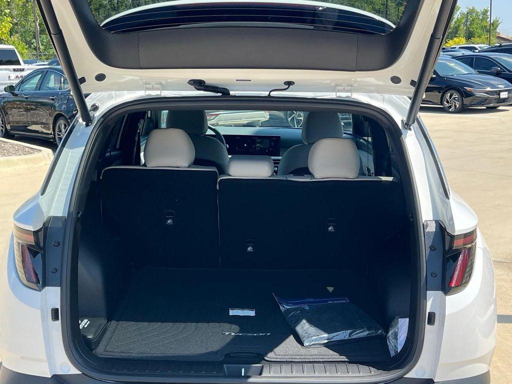 new 2026 Hyundai Tucson car, priced at $40,995