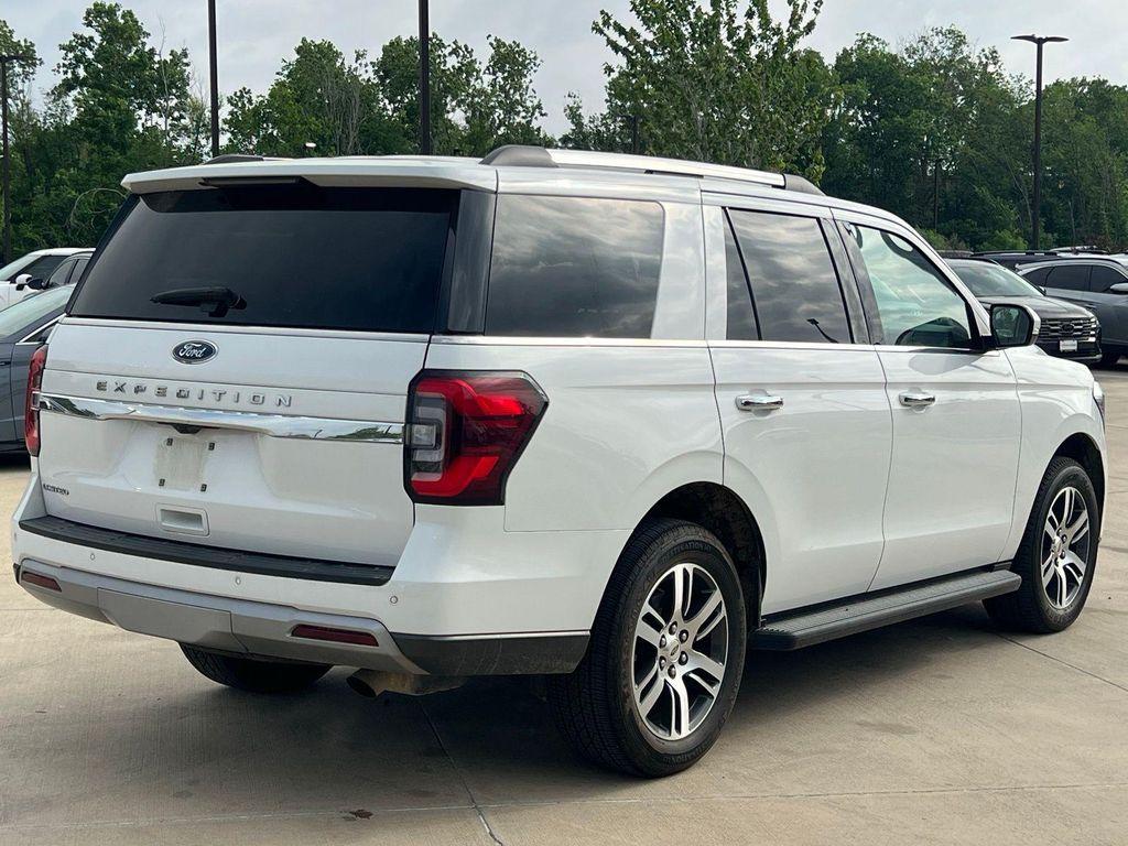 used 2024 Ford Expedition car, priced at $38,633
