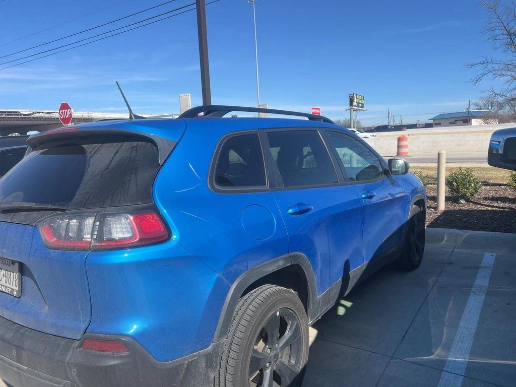 used 2021 Jeep Cherokee car, priced at $15,400