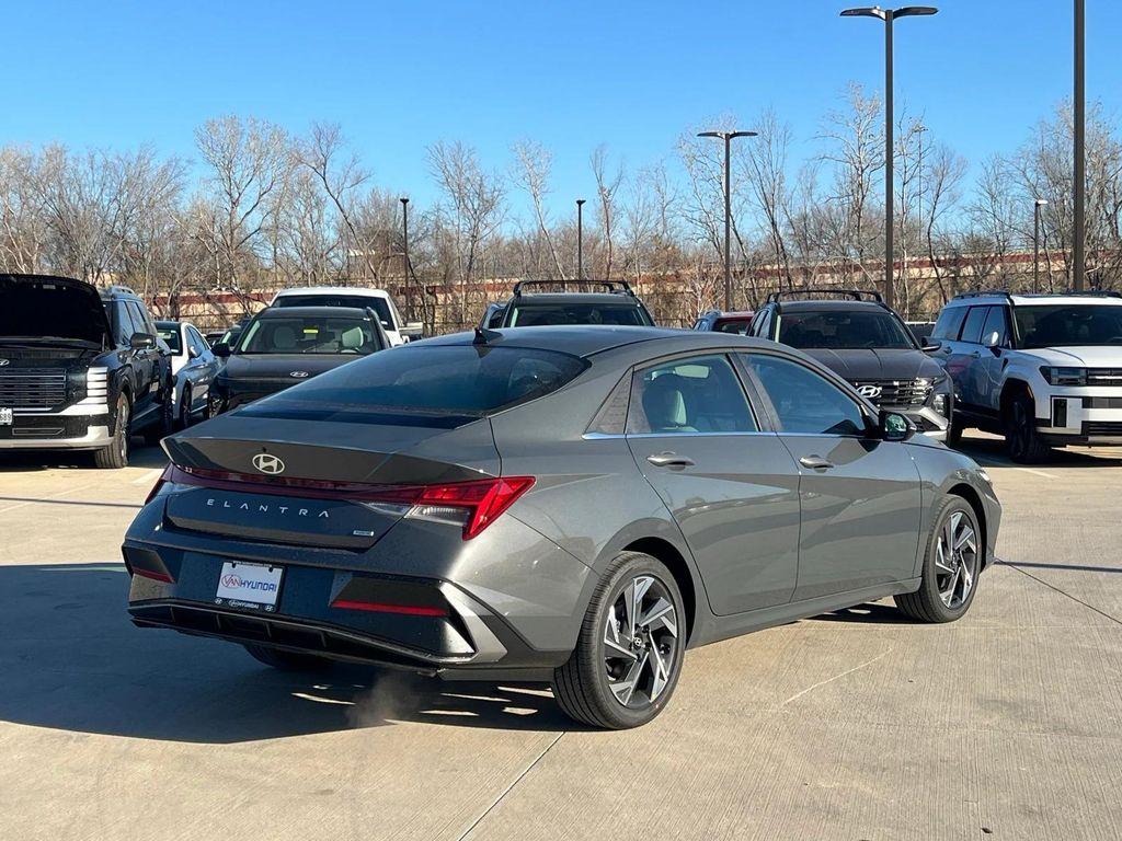 new 2026 Hyundai ELANTRA HEV car, priced at $30,394