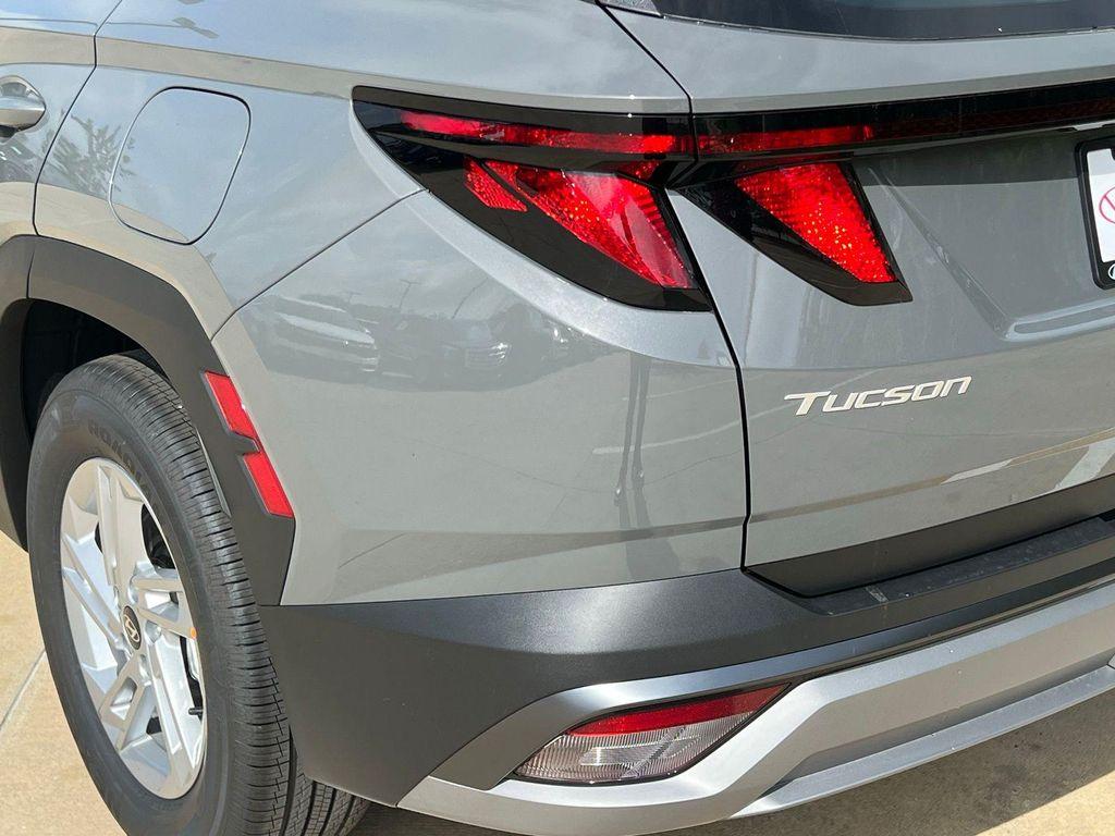 new 2026 Hyundai Tucson car, priced at $27,632