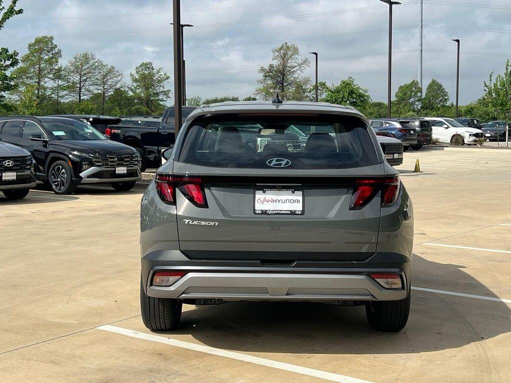 new 2026 Hyundai Tucson car, priced at $27,632