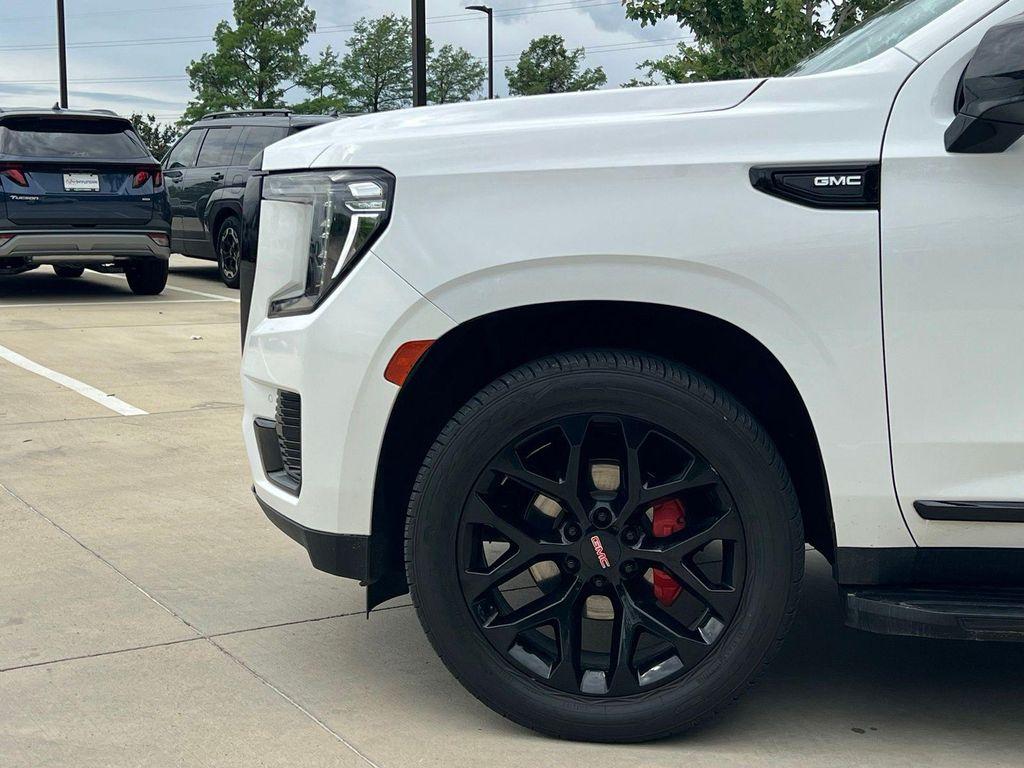 used 2023 GMC Yukon car, priced at $44,611